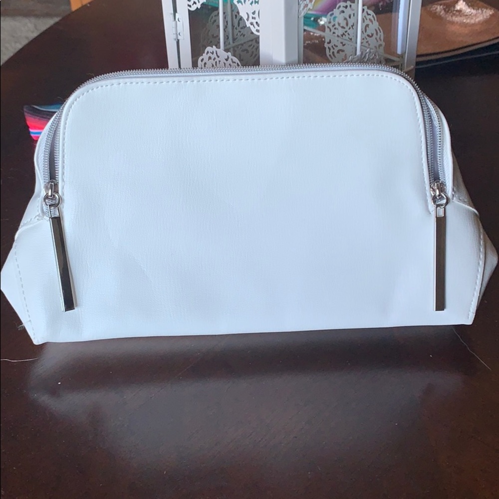 Makeup bag